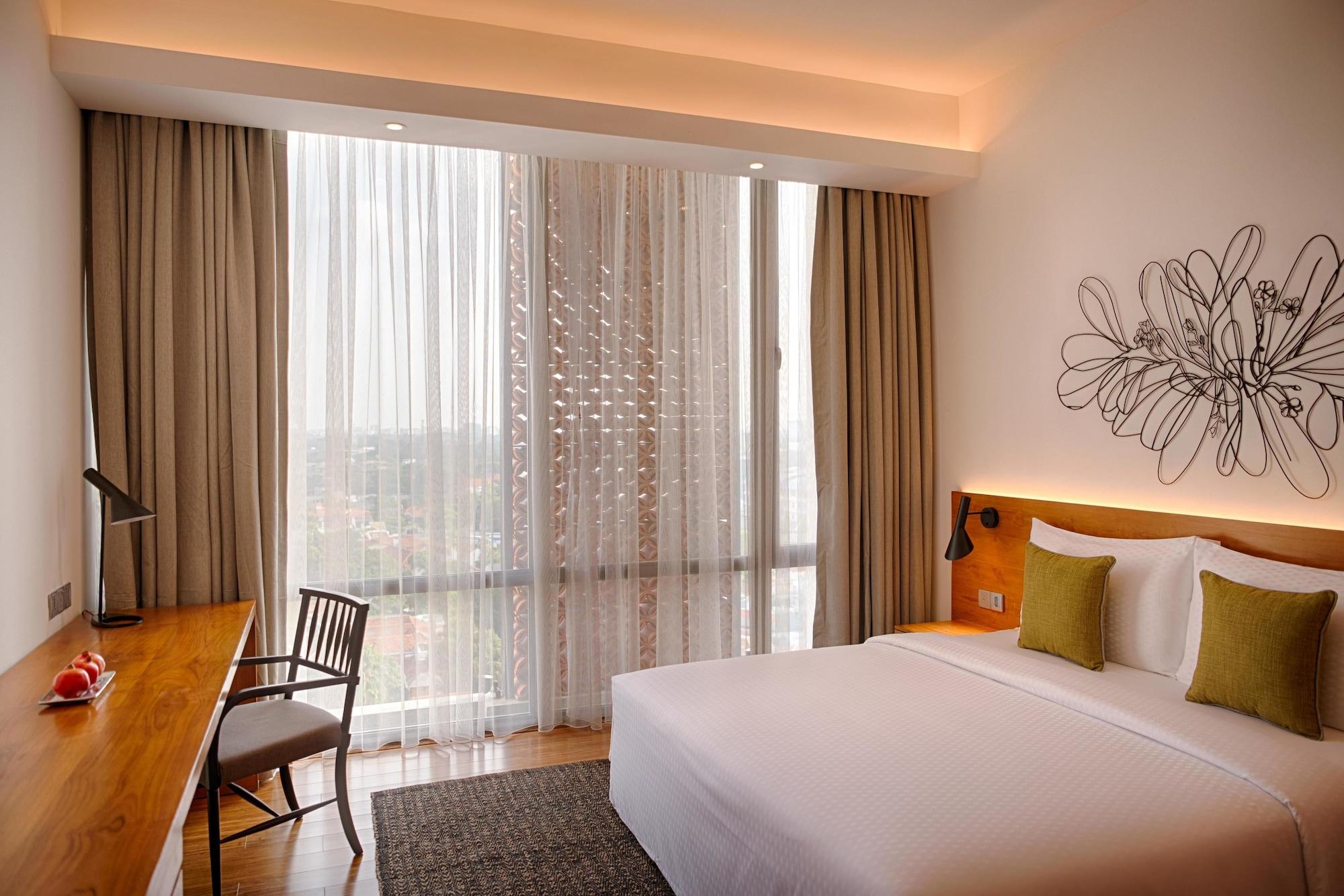 Jetwing Colombo Seven Hotel Exterior photo