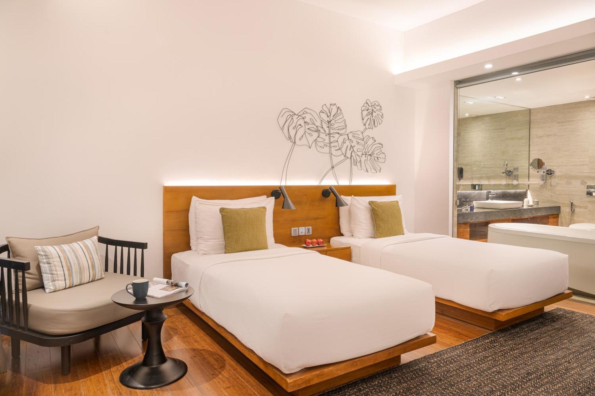 Jetwing Colombo Seven Hotel Exterior photo
