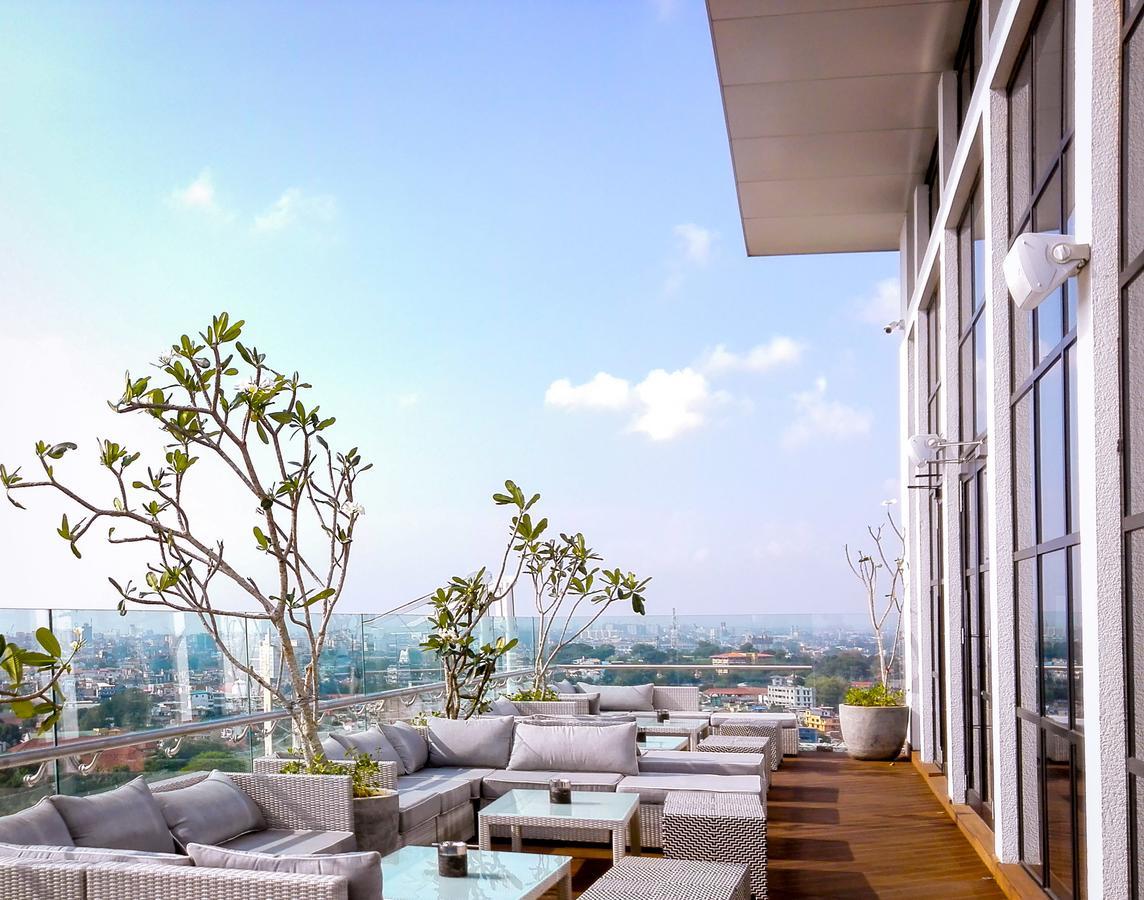 Jetwing Colombo Seven Hotel Exterior photo
