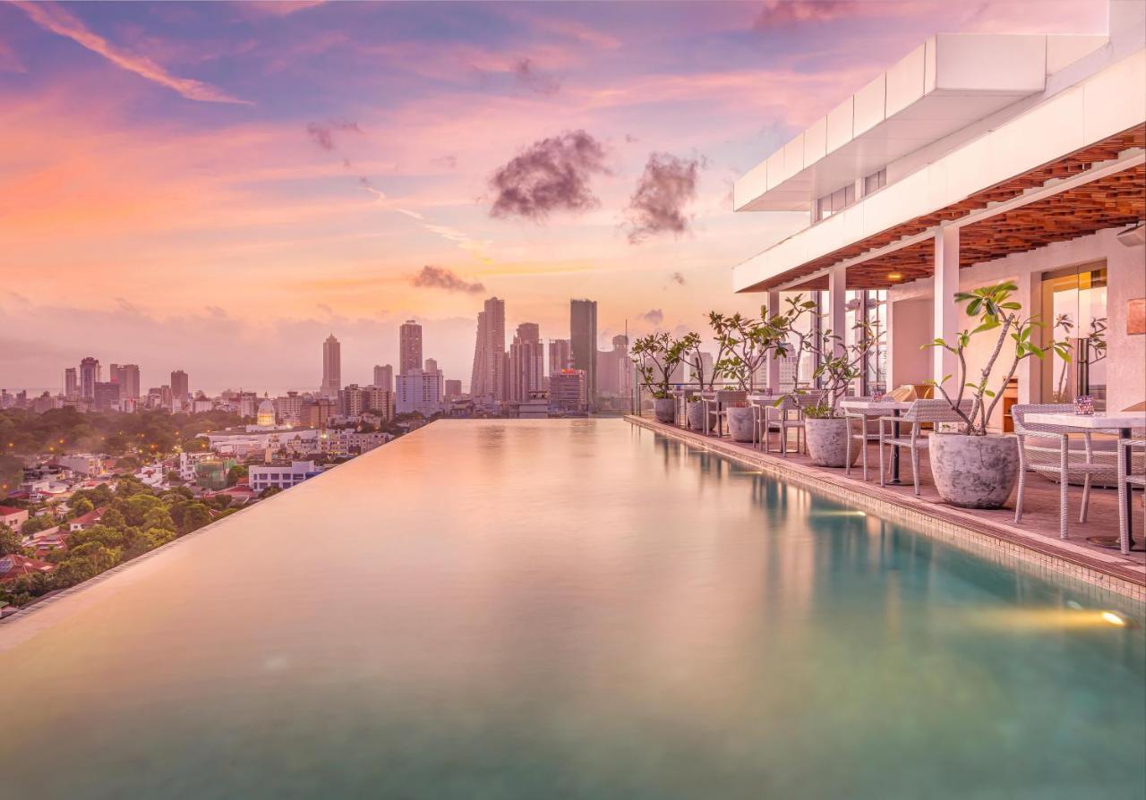 Jetwing Colombo Seven Hotel Exterior photo