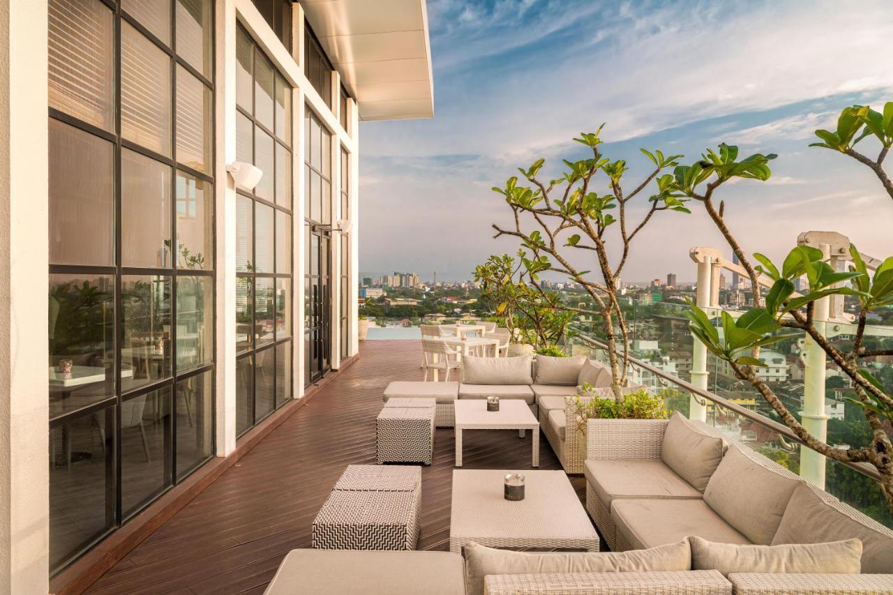 Jetwing Colombo Seven Hotel Exterior photo